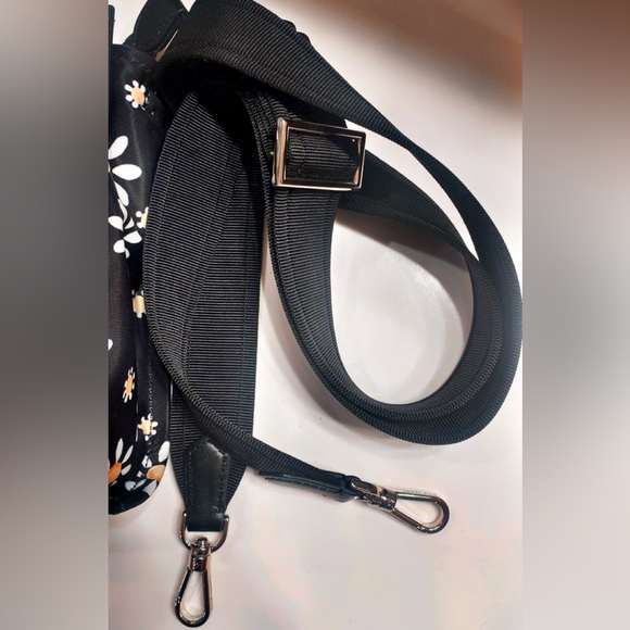 Kate Spade The Little Better Sam Daisy Dots Mini Tote Crossbody - Picture 8 of 10